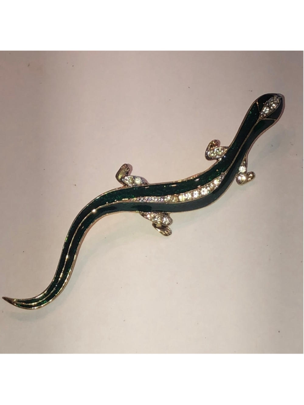 Elegant Vintage Green Enamel and Gold Tone Rhinestone Lizard Brooch